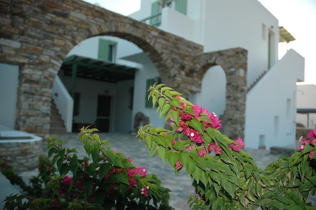 St George Antiparos Apartments And Studios Agios Georgios  Eksteriør bilde
