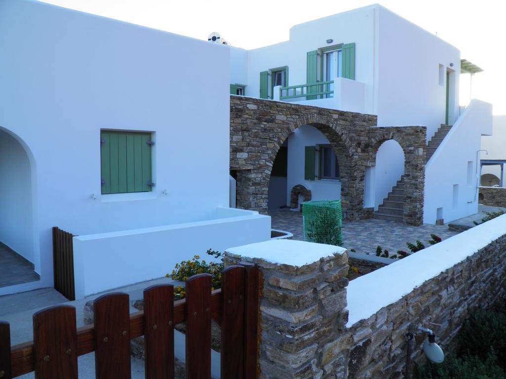St George Antiparos Apartments And Studios Agios Georgios  Eksteriør bilde