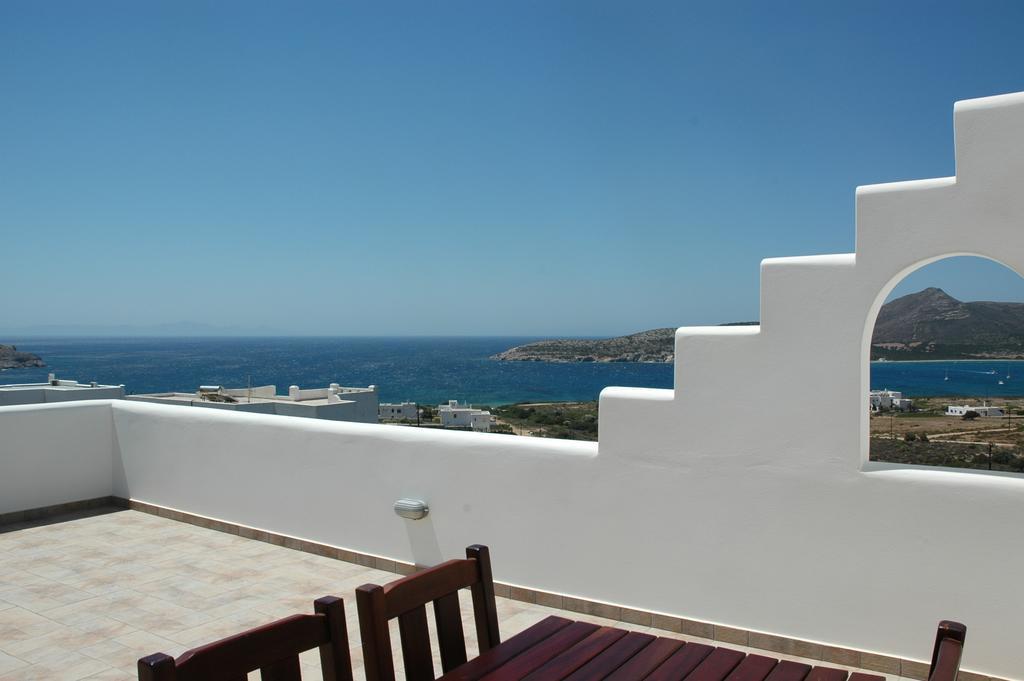 St George Antiparos Apartments And Studios Agios Georgios  Eksteriør bilde