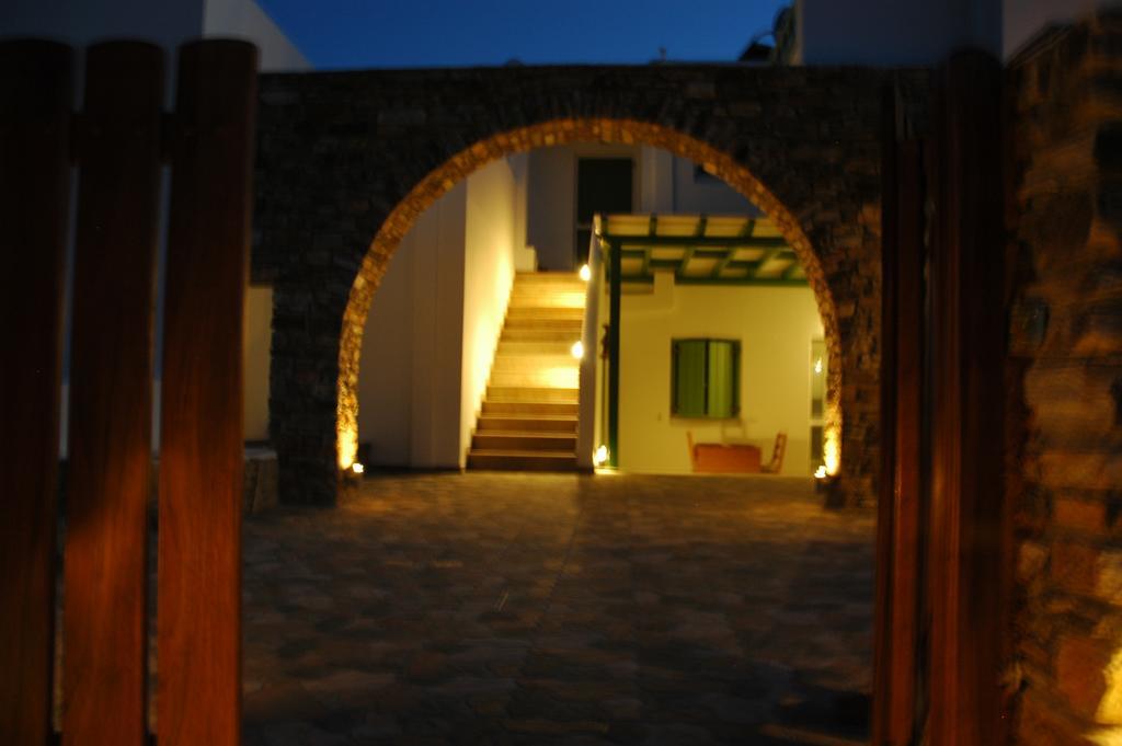 St George Antiparos Apartments And Studios Agios Georgios  Eksteriør bilde