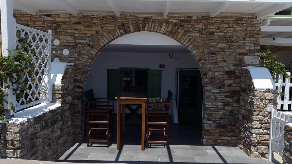 St George Antiparos Apartments And Studios Agios Georgios  Eksteriør bilde